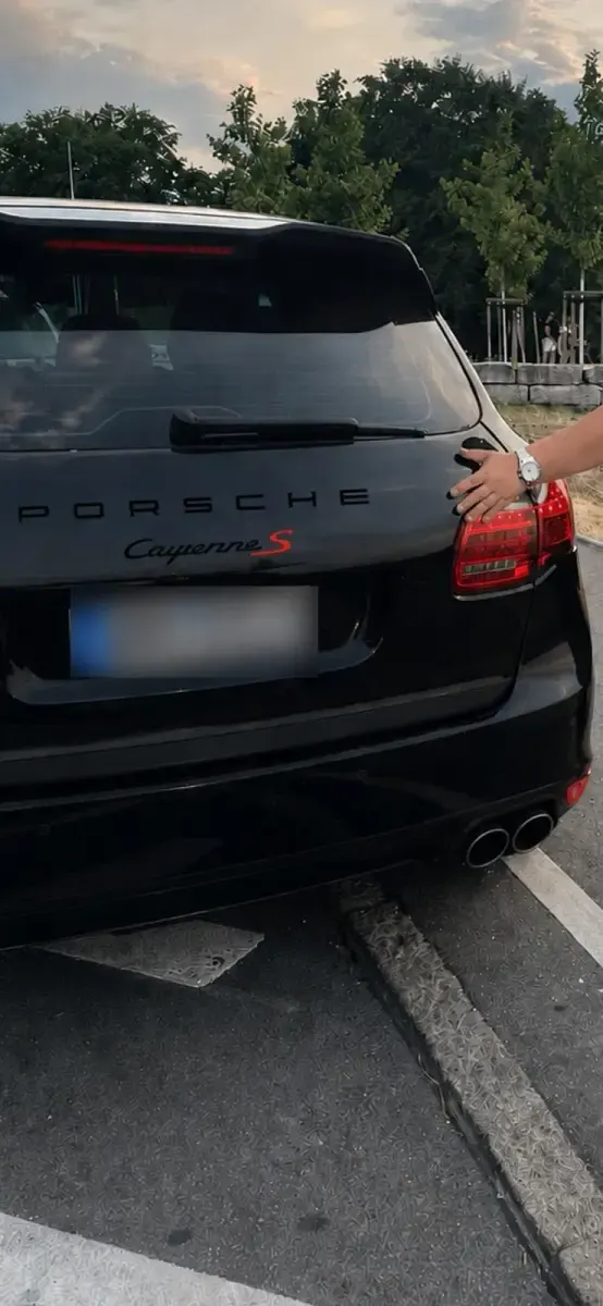 Gebraucht Porsche Cayenne 245 PS (180 kW) 2014 Schwarz SUV