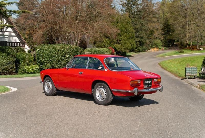 Occasion Alfa Romeo GTV 1971 Rouge