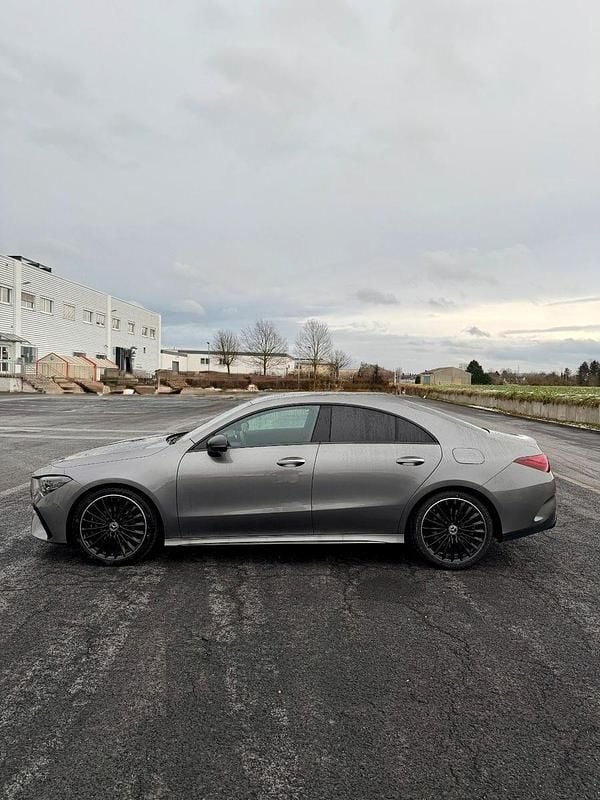 Gebraucht Mercedes CLA250 AMG line 224 PS (164 kW) 2024 Grau Limousine