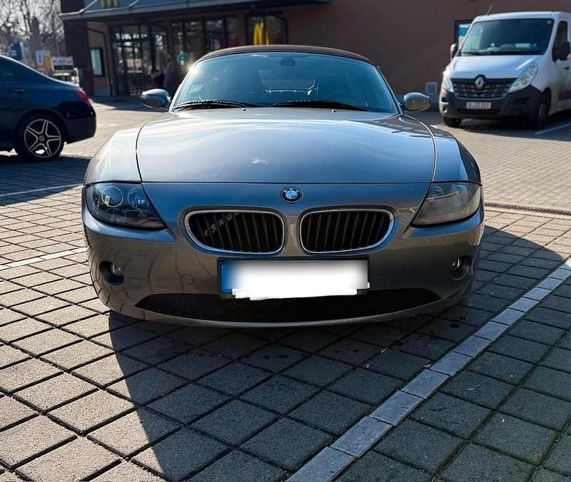 Gebraucht BMW Z4 170 PS (125 kW) 2004 Grau Cabrio