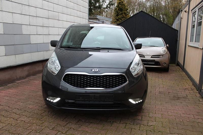 Gebraucht Kia Venga 90 PS (66 kW) 2016 (e5b) dark gun Kleinwagen