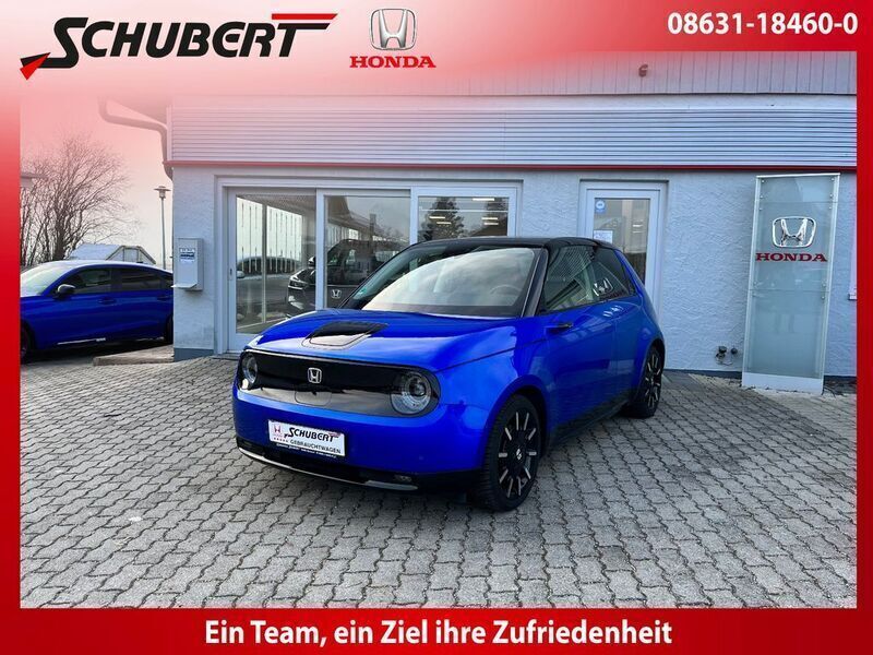 Premium crystal blue (metallic) Gebraucht 2021 Honda e Advance Kleinwagen | 18.000 € (Fairer Preis) - Bild 1/4