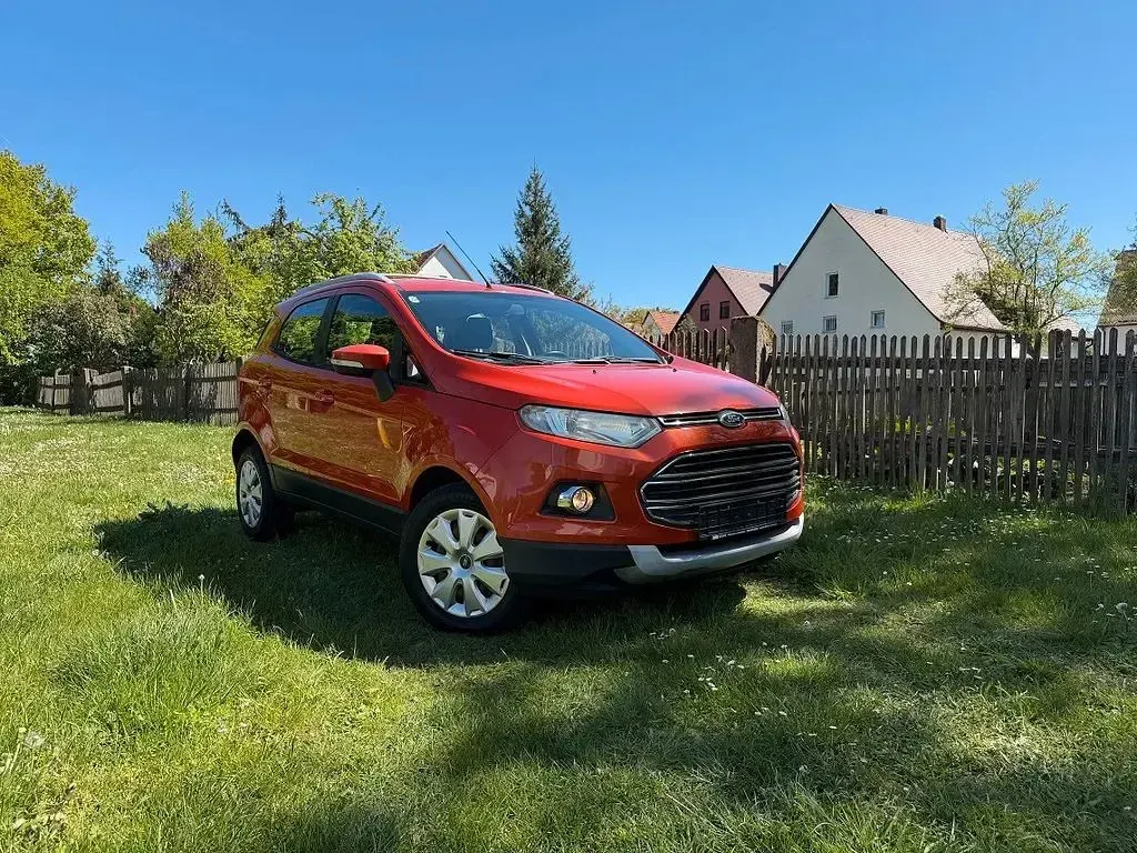 Usado Ford Ecosport 111 CV (81 kW) 2014 Rojo SUV