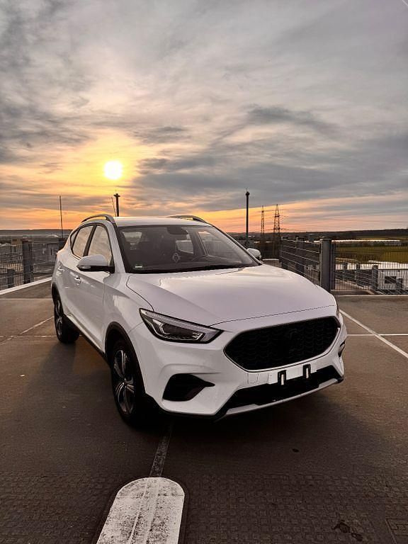 Weiß Gebraucht 2022 MG ZS Comfort SUV | 13.900 € (Fairer Preis) - Bild 1/4