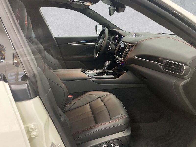 Gebraucht Maserati Levante GT 330 PS (242 kW) 2023 Bianco SUV