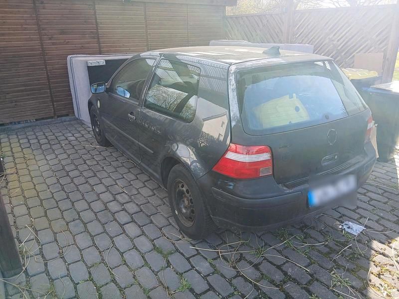 Gebraucht VW Golf IV 75 PS (55 kW) 2003 Schwarz Limousine