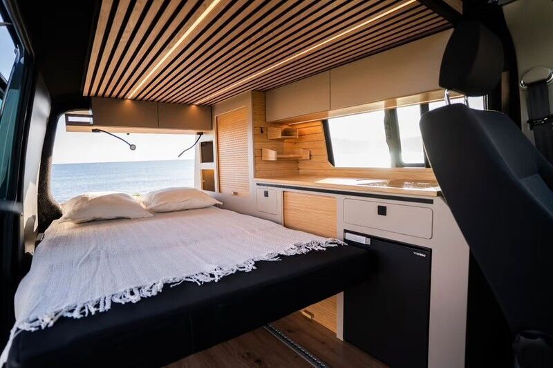 Gebraucht VW T6.1 110 PS (80 kW) 2020 Weiß Van