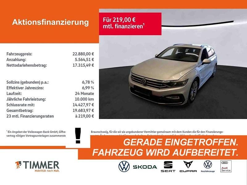 Gebraucht VW Passat Business 150 PS (110 kW) 2023 Scale silver metallic Kombi