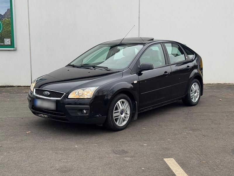 Gebraucht Ford Focus Ghia 101 PS (74 kW) 2006 Kleinwagen