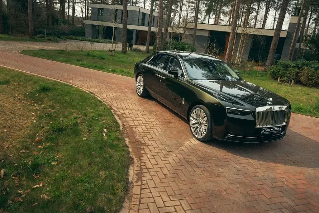 Neu Rolls Royce Ghost 544 PS (400 kW) 2026 Grün Limousine