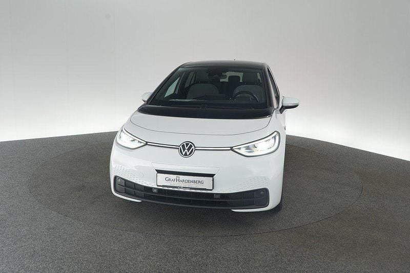Gebraucht VW ID.3 Pro Performance 150 kW (204 PS) 2021 Weiß Kleinwagen