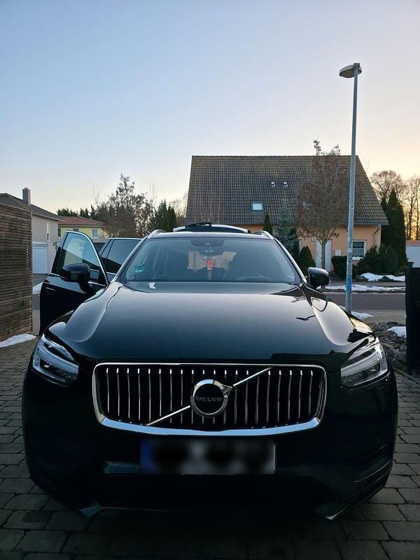 Gebraucht Volvo XC90 235 PS (172 kW) 2022 Schwarz SUV