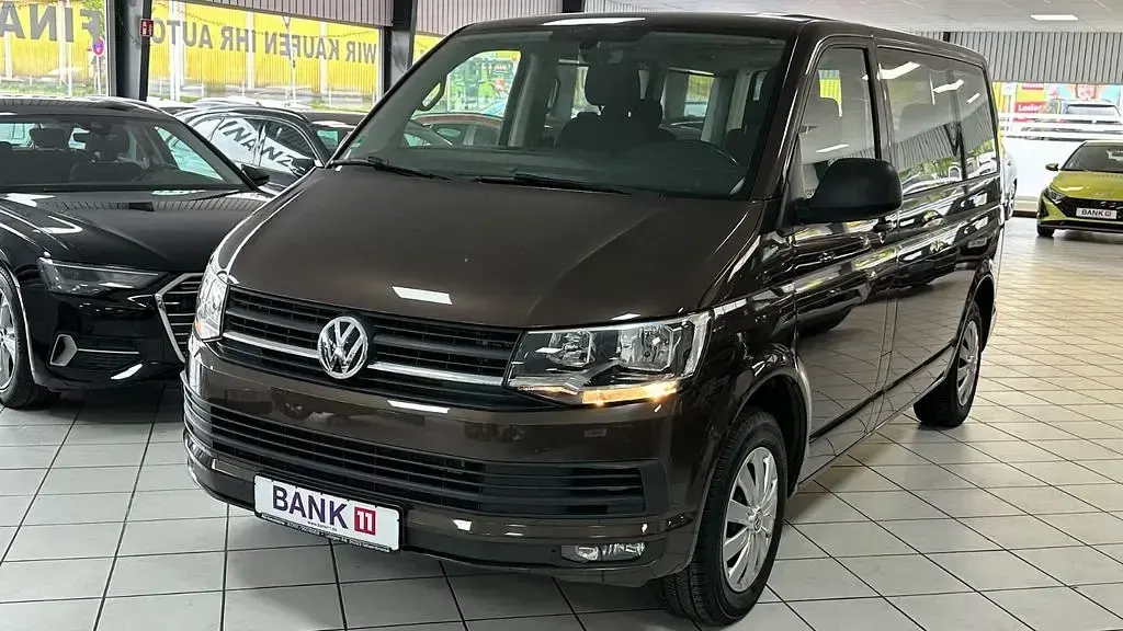 Gebraucht VW T6 150 PS (110 kW) 2018 Braun Van