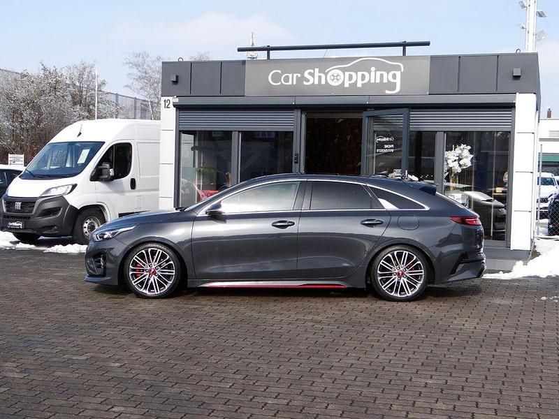 Gebraucht Kia ProCeed GT Sport 204 PS (150 kW) 2019 Grau Kleinwagen