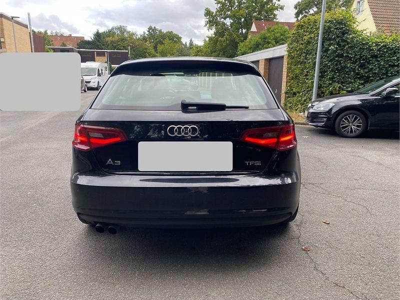 Gebraucht Audi A3 Ambition 125 PS (91 kW) 2014 Schwarz Limousine