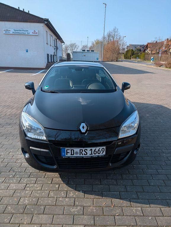Gebraucht Renault Mégane Cabriolet Luxe 131 PS (96 kW) 2010 Schwarz Cabrio