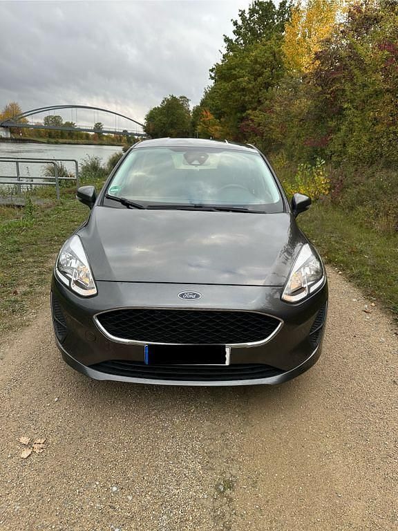 Grau Gebraucht 2018 Ford Fiesta Trend Kleinwagen | 6.000 € (Superpreis) - Bild 1/4