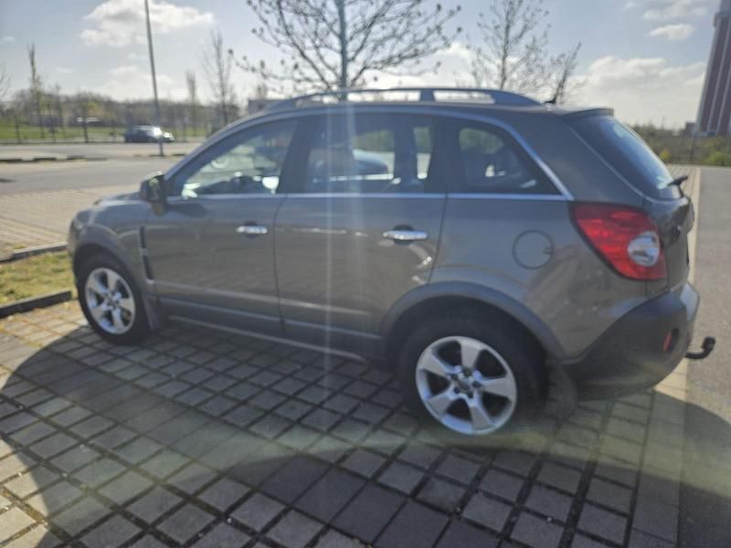 Second-hand Opel Antara 227 CP (166 kW) 2007 Andere farben SUV