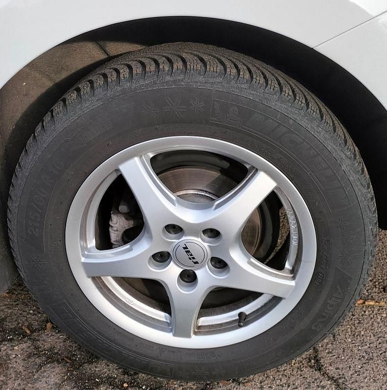 Gebraucht VW Beetle Sound 105 PS (77 kW) 2017 Weiß Kleinwagen