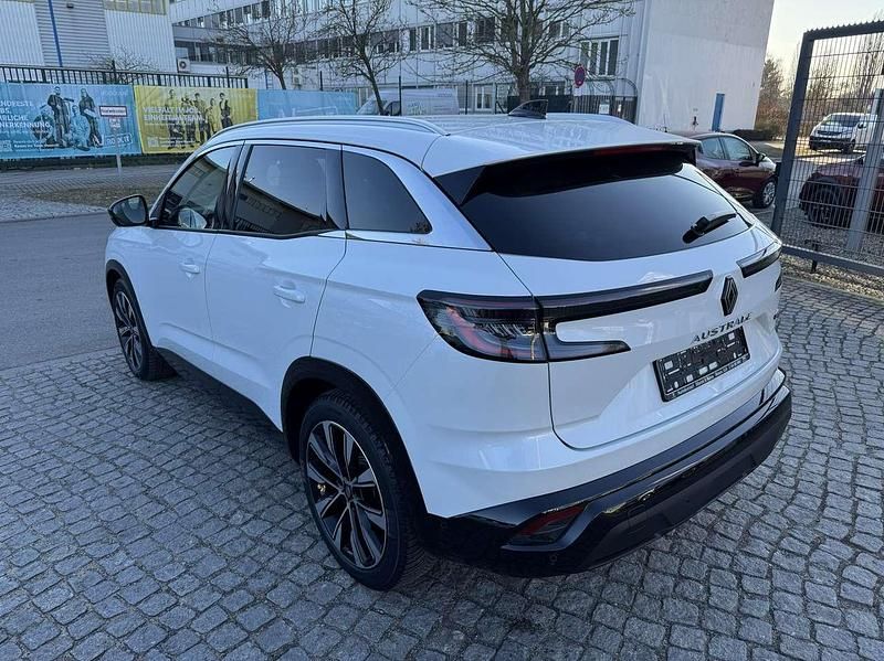 Gebraucht Renault Austral Techno 131 PS (96 kW) 2023 Perlmuttweiß SUV