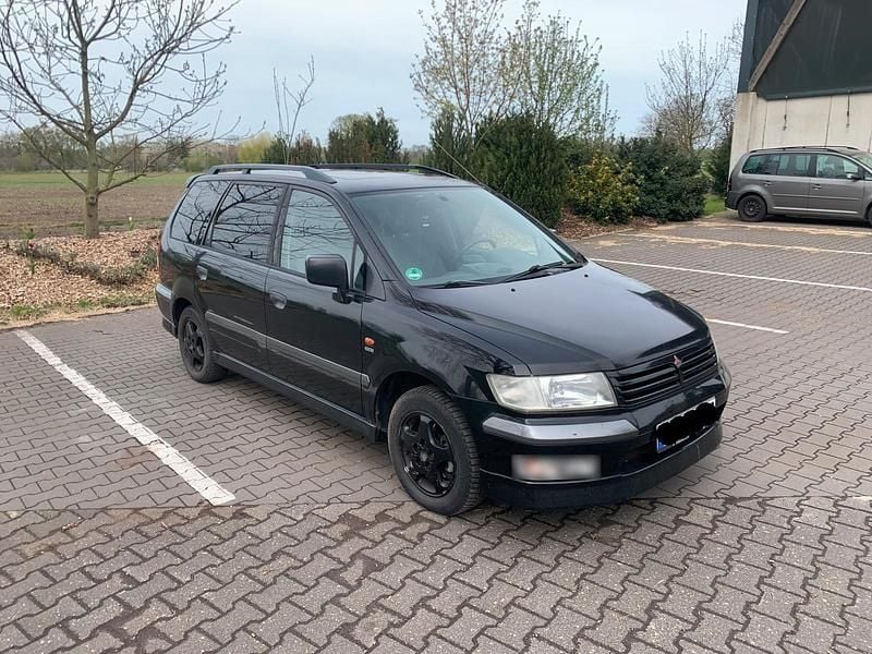 Occasion Mitsubishi Space Wagon 150 ch (110 kW) 1999 Noir Monospace