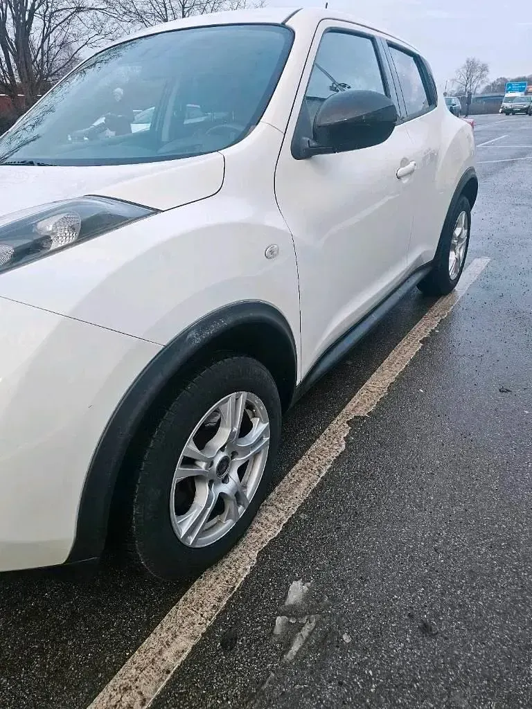 Gebraucht Nissan Juke 116 PS (85 kW) 2014 Weiß SUV