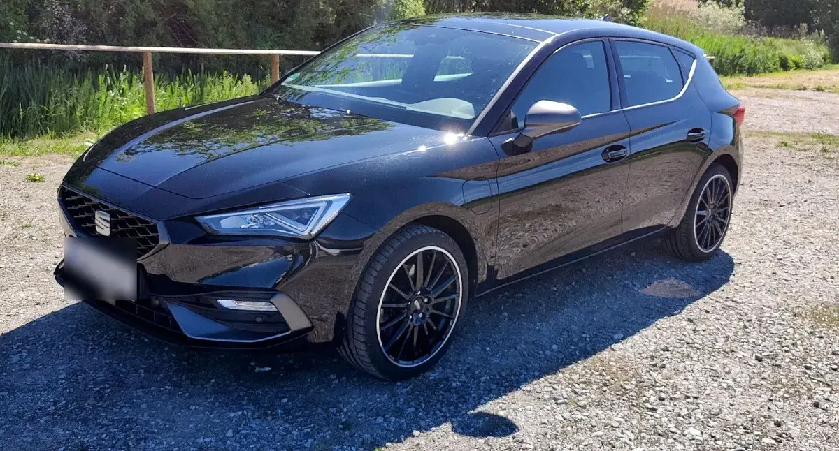 Gebraucht Seat Leon FR 204 PS (150 kW) 2021 Schwarz Limousine