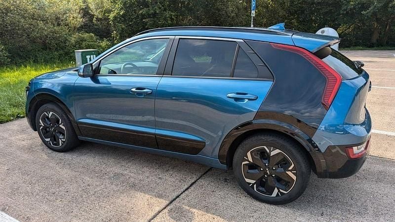Gebraucht Kia Niro Inspiration 150 kW (204 PS) 2022 Blau SUV