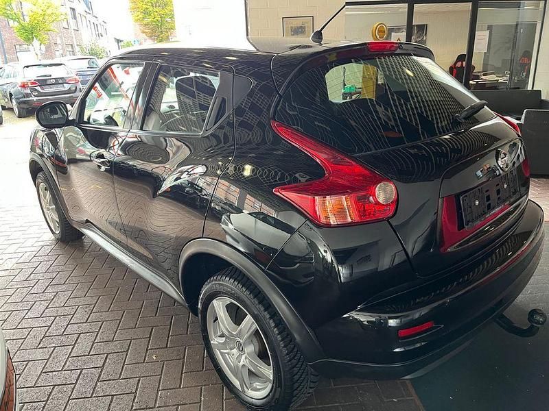 Gebraucht Nissan Juke Acenta 117 PS (86 kW) 2013 Schwarz SUV