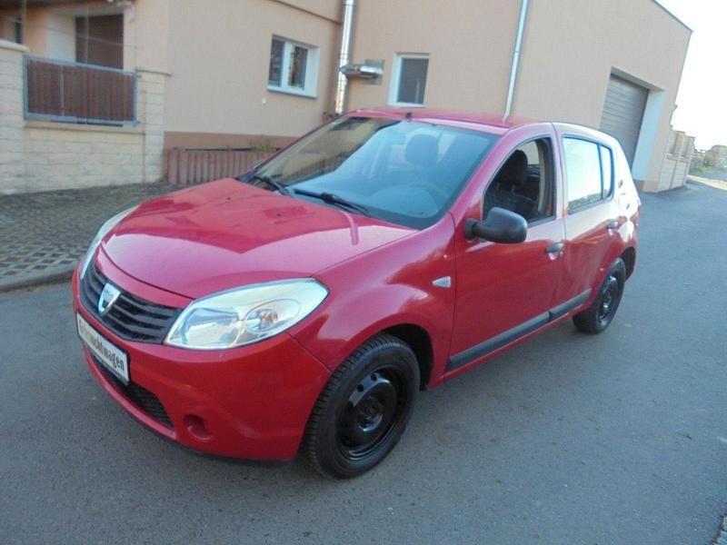 Rot Gebraucht 2009 Dacia Sandero Ambiance Kleinwagen | 999 € (Superpreis) - Bild 1/4