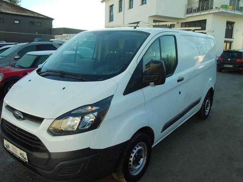 Weiß Gebraucht 2016 Ford Transit Custom Van / Kleinbus | 7.750 € (Fairer Preis) - Bild 1/4