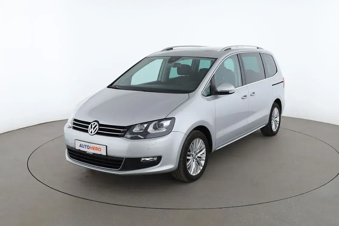 Gebraucht VW Sharan Comfortline 140 PS (102 kW) 2015 Van / Kleinbus