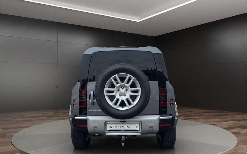 Gebraucht Land Rover Defender SE 249 PS (183 kW) 2024 Eiger grey SUV