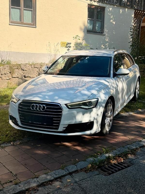 Weiß Gebraucht 2015 Audi A6 Kombi | 11.999 € (Fairer Preis) - Bild 1/4