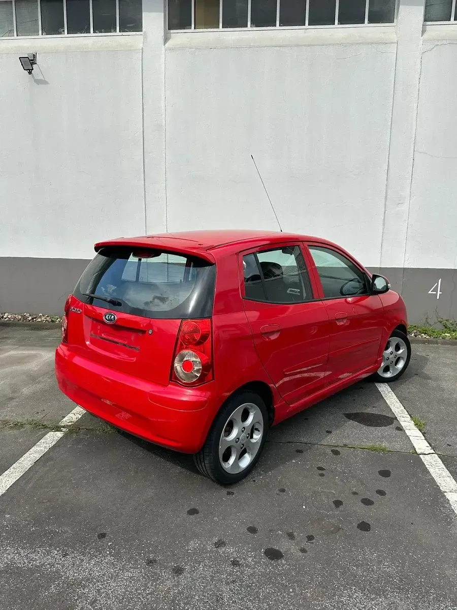Gebraucht Kia Picanto 66 PS (48 kW) 2009 Rot Kleinwagen