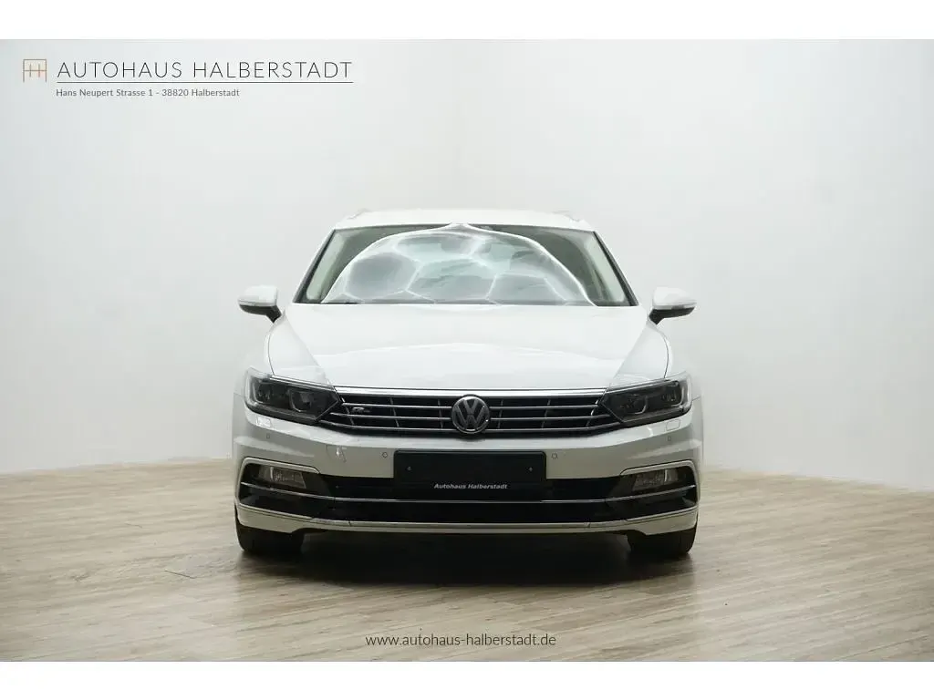 Occasion VW Passat R-line 190 ch (139 kW) 2016 Blanc Berline