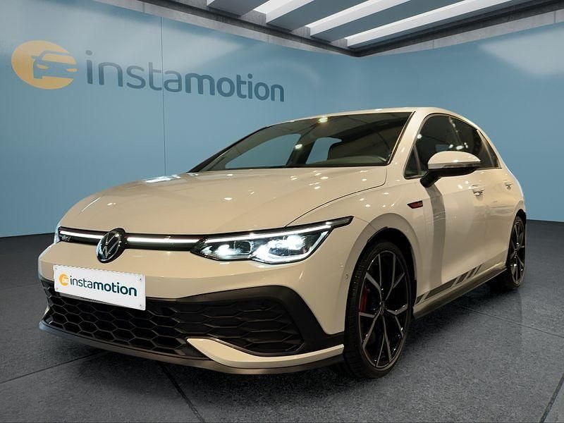 Weiß Gebraucht 2021 VW Golf VIII GTI Kleinwagen | 30.549 € (Guter Preis) - Bild 1/4