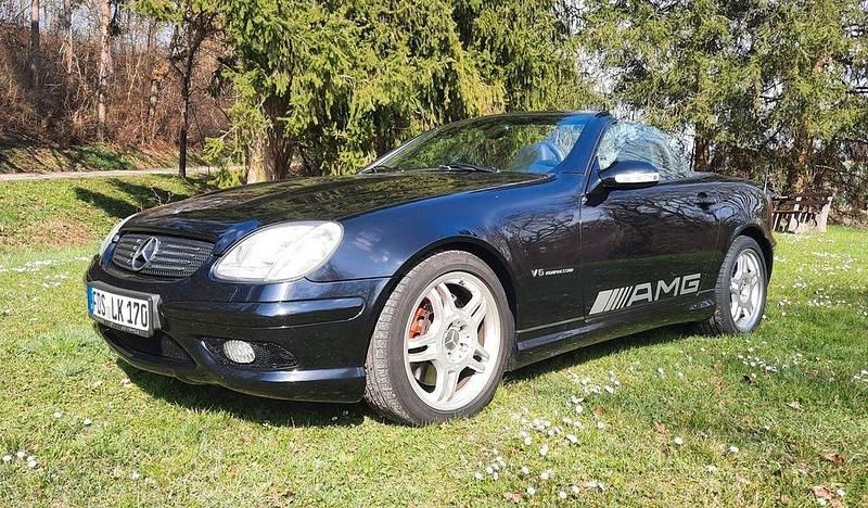 Schwarz Gebraucht 2003 Mercedes SLK32 AMG AMG Cabrio | 22.999 € (Teuer) - Bild 1/4