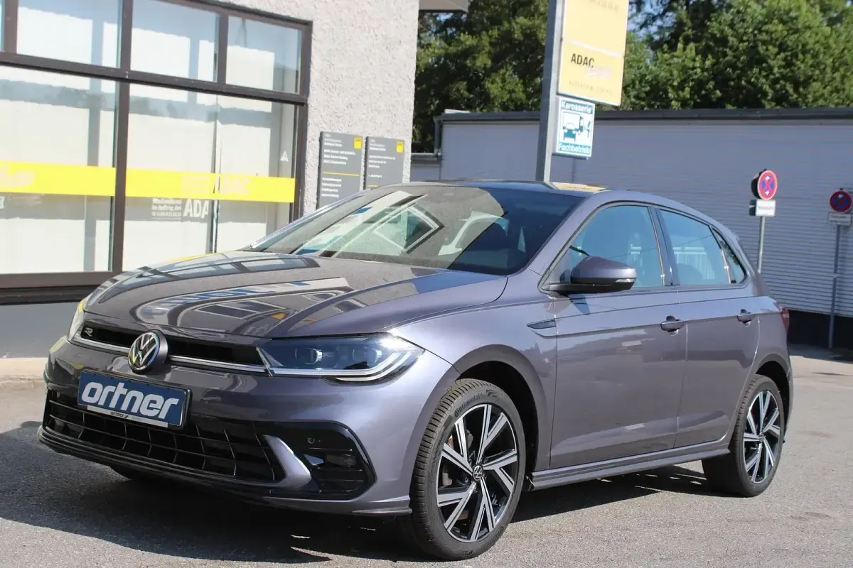 Gebraucht VW Polo R-line 95 PS (69 kW) 2022 Grau Kleinwagen