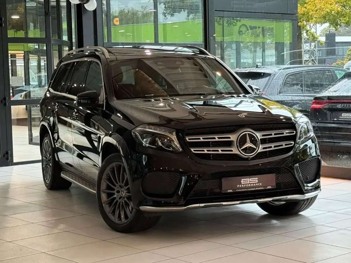 Gebraucht Mercedes GLS350 AMG line 258 PS (189 kW) 2019 Schwarz SUV