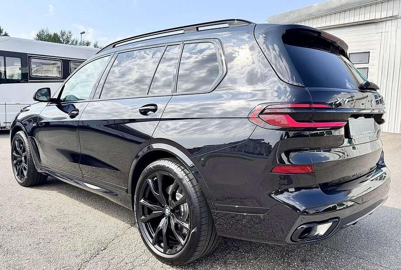 Gebraucht BMW X7 Exclusive 352 PS (258 kW) 2024 Schwarz SUV