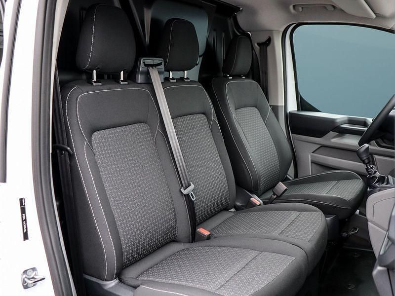 Neu Ford Transit Custom 136 PS (100 kW) 2025 Weiß Limousine