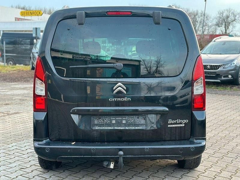 Gebraucht Citroën Berlingo PureTech 110 PS (80 kW) 2017 Schwarz Van / Kleinbus