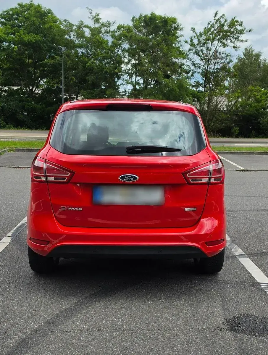 Gebraucht Ford B-MAX Titanium 125 PS (91 kW) 2013 Rot Van / Kleinbus