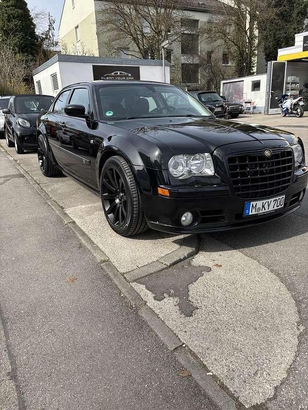 Schwarz Gebraucht 2009 Chrysler 300C Limousine | 11.990 € - Bild 1/4
