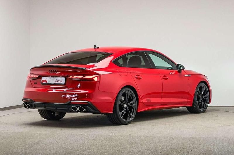 Gebraucht Audi S5 341 PS (250 kW) 2023 Tangorot metallic Coupé
