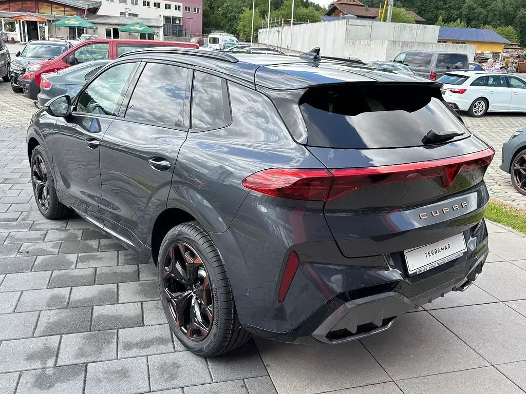 Gebraucht Cupra Terramar VZ 265 PS (194 kW) 2025 Grau SUV