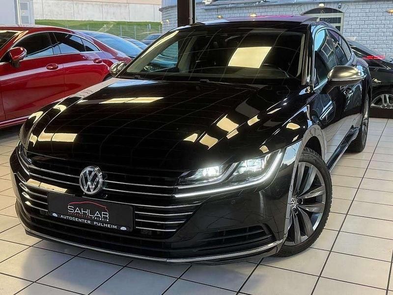 Gebraucht VW Arteon Elegance 239 PS (175 kW) 2017 Deep black perleffekt Kleinwagen