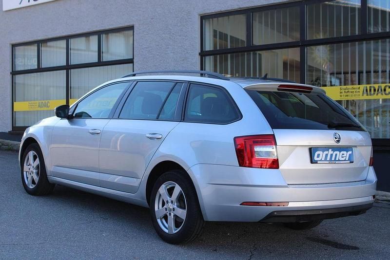 Gebraucht Skoda Octavia Ambition 116 PS (85 kW) 2018 Silber Kombi