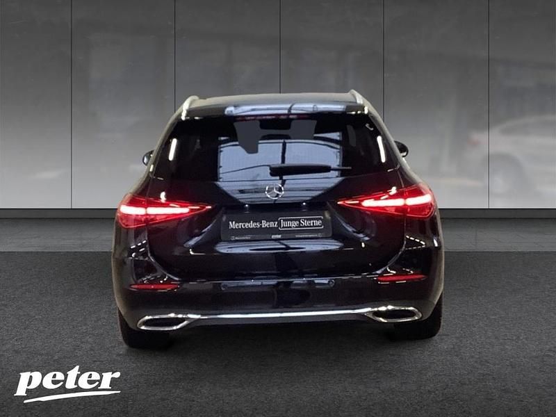 Gebraucht Mercedes C180 Advanced 170 PS (125 kW) 2024 Schwarz Kombi